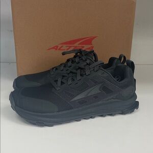 Altra Lone Peak 9 Women’s